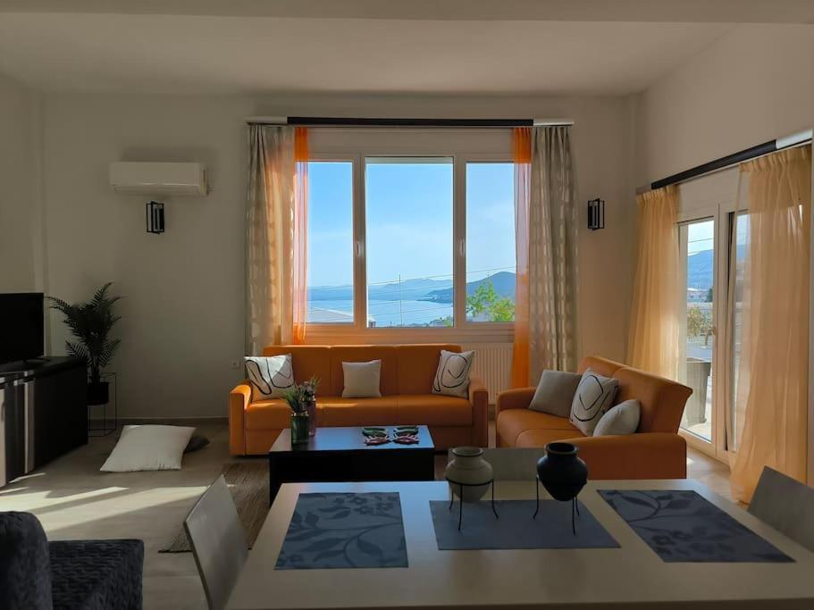 Colourful ! View ! Free Parking * Kavala